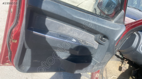 TATA XENON SOL ÖN İÇ KAPI DÖŞEMESİ