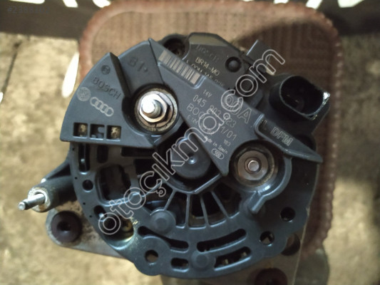 045903023 VW 1.4 TDI Şarj Dinamosu Çıkma Orijinal