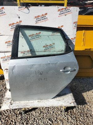 Hyundai İ30 çıkma sol arka kapı 2007-2012