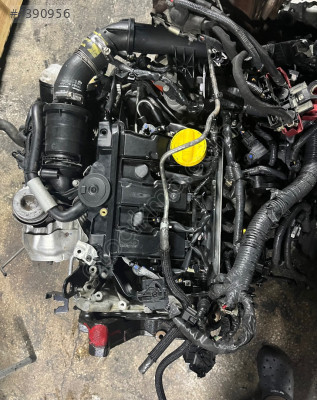 Nissan Xtrail dolu motor 1.6dci muayyer garantili