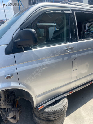 VOLKSWAGEN TRANSPORTER T5 T6 GRİ SOL ÖN KAPI