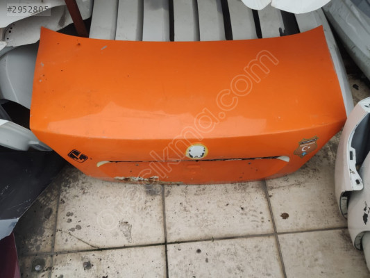 LİNEA MAKYAJLI BAGAJ KAPAĞI