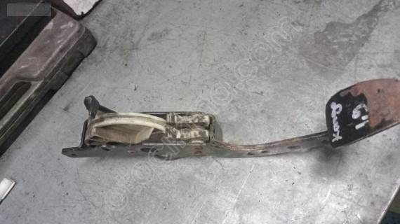 Kango 2 debriaj pedalı yedek parça