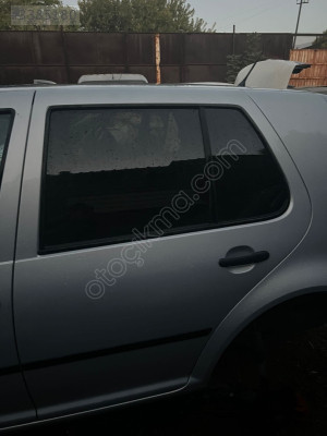 VOLKSWAGEN GOLF 4 1.6 BENZİNLİ  DOLU SOL ARKA KAPI ÇIKMA