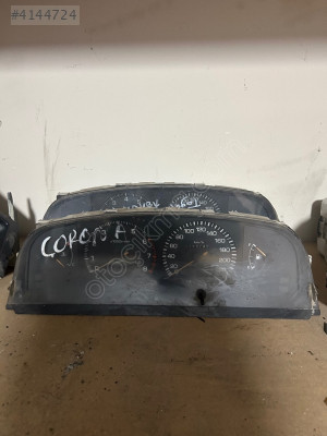 Toyota corona gösterge paneli