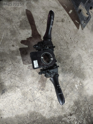 Megan 4 Silgi sinyal kolu