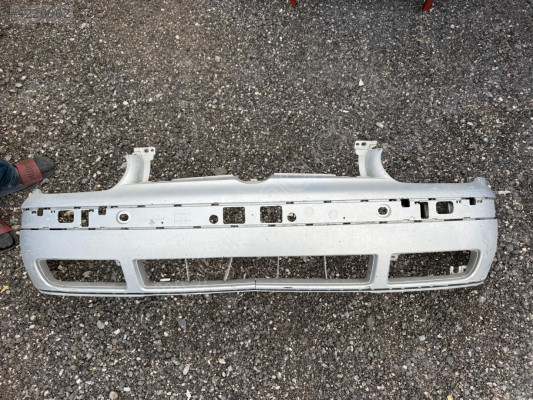VW Golf 4 Orjinal Çıkma Ön Tampon - 98-04 Model
