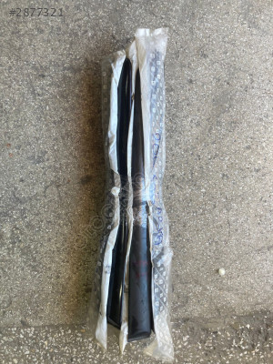 Peugeot 206 ön arka kapı çıtası