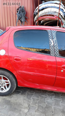 peugeot 206 sağ arka kapı dolu