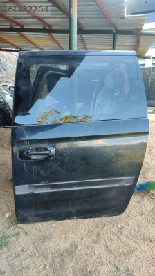 Chrysler Voyager 02.07 çıkma hasarsız sol sürgülü kapı