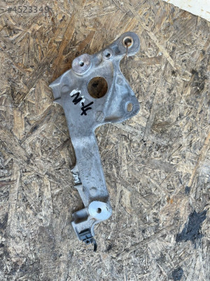 RENAULT MEGANE RADYATÖR BAGLANTI AYAGI