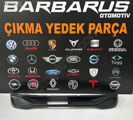 VOLKSWAGEN GOLF 8 ARKA TAMPON KÂRLIĞI ÇIKMA