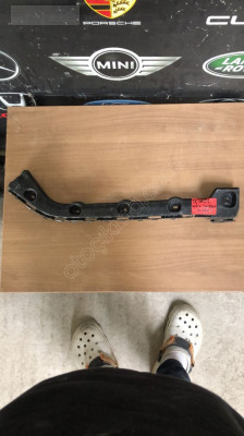 5E5807394B SKODA OCTAVİA SAĞ ARKA TAMPON BRAKETİ 2017-2020
