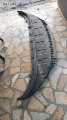 Opel İnsignia B Çıkma Orjinal Tampon Alt Plastiği