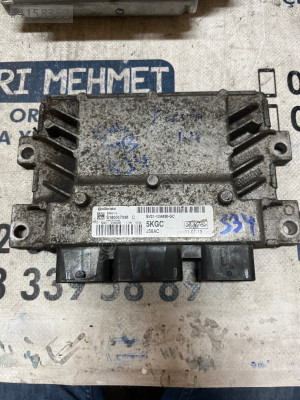 ÇIKMA FORD FIESTA 1.4 BV21-12A65–GC BV2112A650GC MOTOR BEYNİ