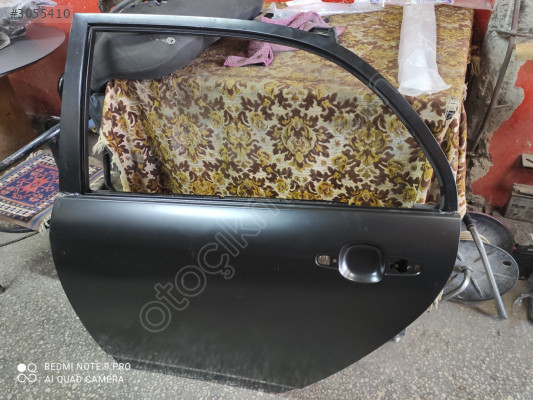 Toyota Corolla sol arka kapı sıfır ürün