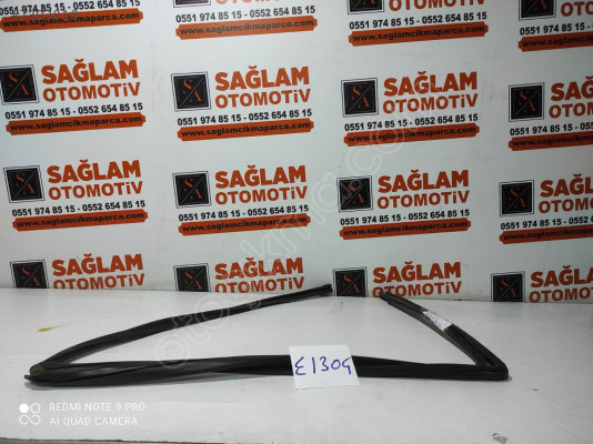 PEUGEOT 207 ÇIKMA SAĞ ÖN KAPI CAM FİTİLİ
