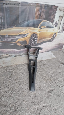 2001 Polo Orta konsol çıkma