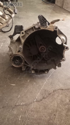 1,4 BENZİNLİ ORJİNAL GOLF 5 ŞANZUMANI 5 İLERİ MANUEL