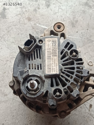Dacia Duster şarj dinamosu 231007707R---