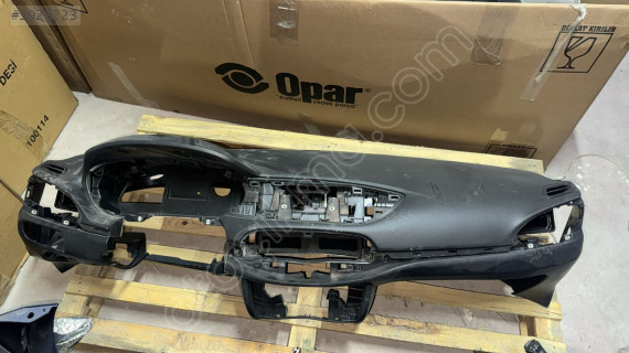 Fiat Egea tablet göğüs