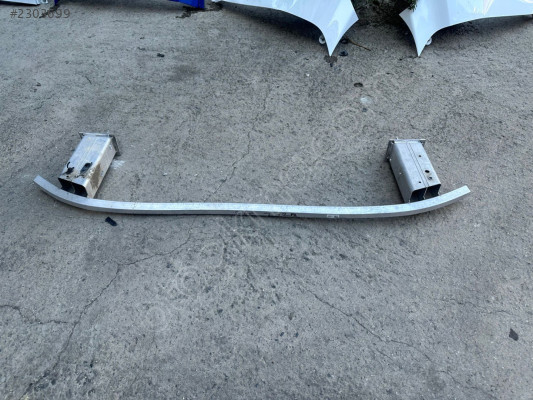 32246766 Volvo s60 ön tampon alt demiri