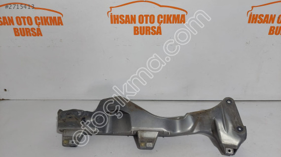 Kangoo 3 ön çamurluk bağlantı aparatı braketi