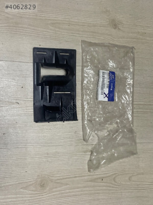HYUNDAİ H100 SAĞ ÖN TAMPON BRAKETİ 12-20