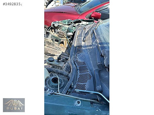 VOLKSWAGEN POLO HB ÇIKMA ORJİNAL CAM ÖN IZGARASI SAG SOL