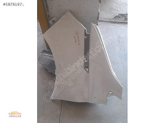 VW Transporter T7 Sağ Ön Çamurluk - Ünallar Oto Çıkma Parça