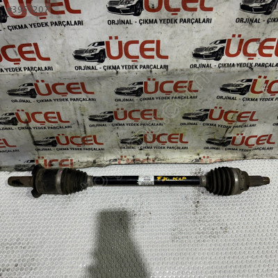 BMW 320 F30 SAĞ SOL AKS ÜÇEL OTO ÇIKMA BURSA