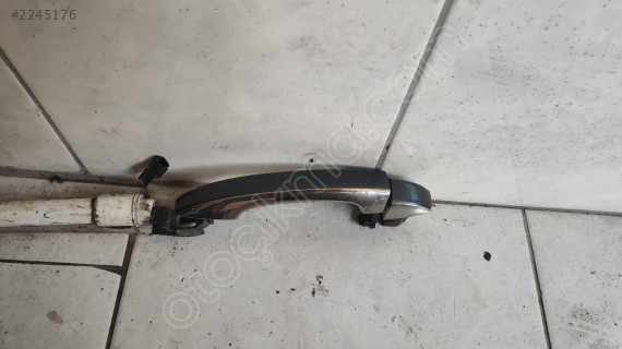 2018 RENAULT MEGAN 4 SAĞ ARKA KAPI KOLU ELEKTİRKLİ