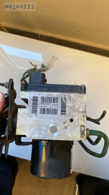 15710602 24552954 peugeot 407 1.6 hdi abs beyni