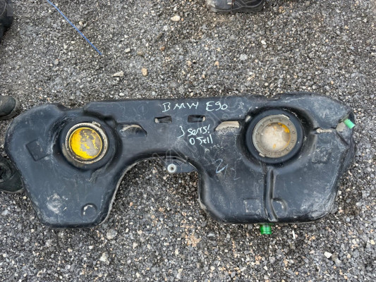 BMW 3 SERİSİ BENZİN DEPOSU , BMW E90 BENZİN DEPOSU ORJİNAL ÇIKMA