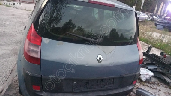 Renault Scenic 2 bagaj kapagi