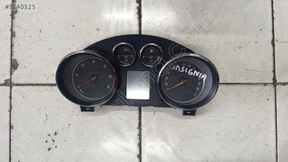 İNSİGNİA 2.0 OTOMATİK GÖSTERGE PANELİ ORJİNAL ÇIKMA PARÇAA
