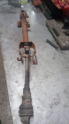 Mazda 929 direksiyon mafsali situn