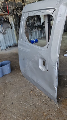 Renualt dacia dokker 2015 model sag arka kapi
