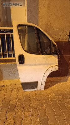 FİAT DUCATO SAĞ ÖN KAPI ORJİNAL ÇIKMA