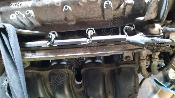 volkswagen 1.6 bcb motor benzin enjektor takımı çıkma