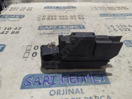 ÇIKMA AUDİ A4 A5 A6 Q7 TT AKÜ KONTROL MODÜL RÖLE 8W0915459E