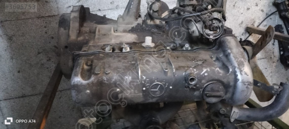 Mercedes w123 230 motor