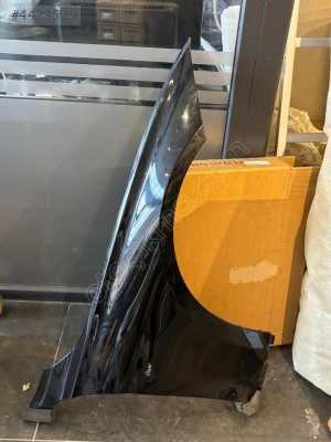 BMW F30  LCİ SAĞ ÖN ÇAMURLUK SİYAH 2012 2018 41007438440 SHS