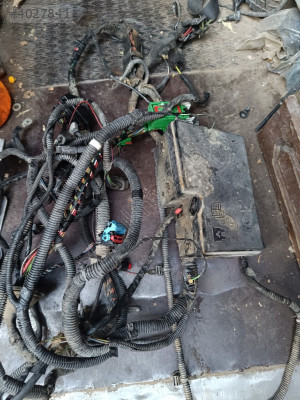 Ford focus Motor içi sigorta kutusu elektrik tesisatı benzinli