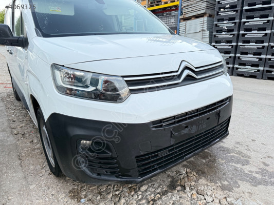 Citroen berlingo komple önden parçaları çıkma orijinal