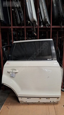 ARKA KAPI - SAĞ - AUDI Q7 08-15 - ( 4L0833052)