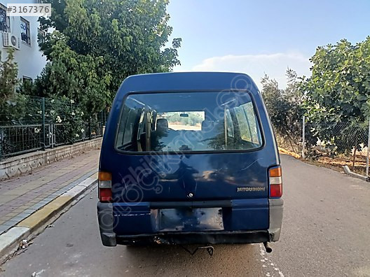 Mitsubishi l300 bagaj kapağı