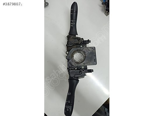 Renault Megane 4 Modeli İçin Far Silecek Kolu