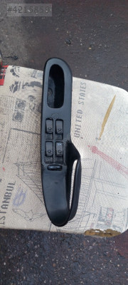 Mazda 626 cam açma düğmesi