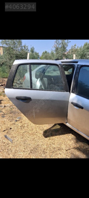 RENAULT SYMBOL THALİA KASA ORJİNAL CIKMA SAĞ ARKA KAPI